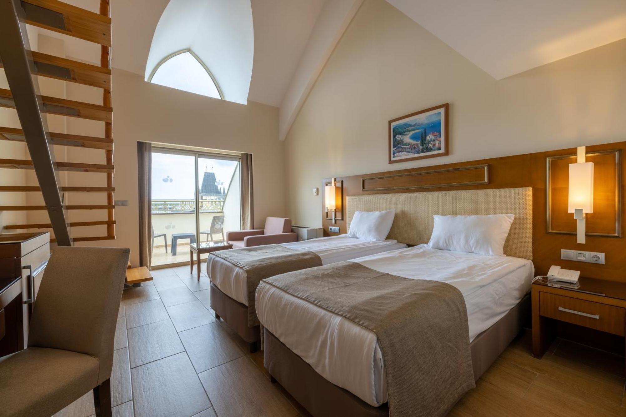 รีสอร์ต อมรา เพรสทีจ Hotel เกเมร์ ภายนอก รูปภาพ